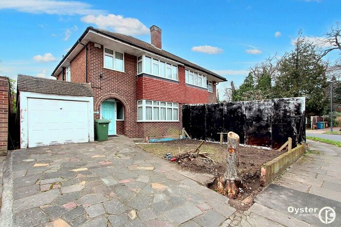 3 Bedroom Semi-Detached House To Rent In Cheyneys Avenue, Edgware, HA8