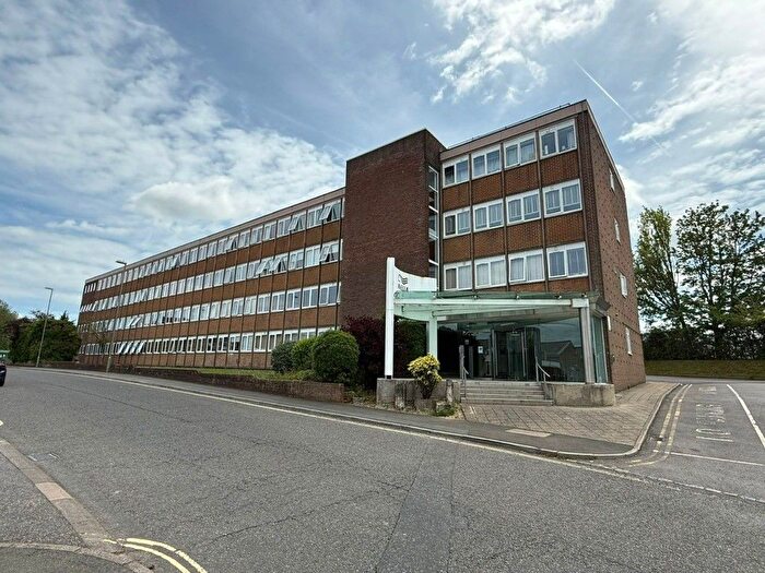 1 Bedroom Flat For Sale In Wella House, Wella Road, Basingstoke, Hampshire, RG22