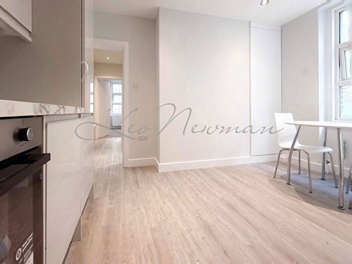 2 Bedroom Flat To Rent In Miles Building, Penfold Place, London, NW1