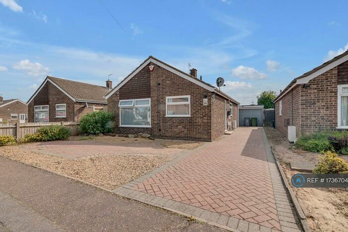 3 Bedroom Bungalow To Rent In Norman Drive, Norwich, NR6