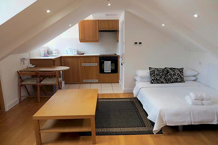 Studio To Rent In Fulham Palace Road, Hammersmith, London, W6