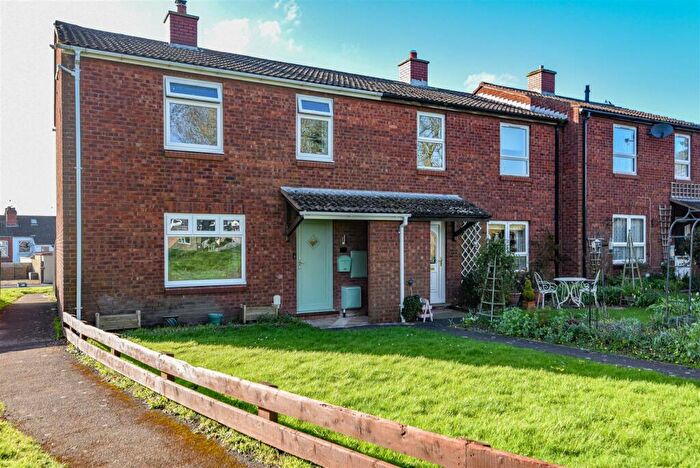 3 Bedroom Terraced House For Sale In Jubilee Way, Newtown, Berkeley, GL13