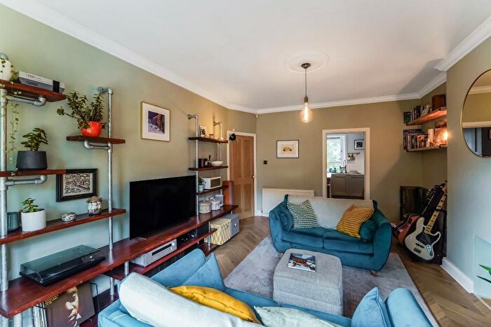 2 Bedroom Flat For Sale In Girvan Street, Riddrie, G33