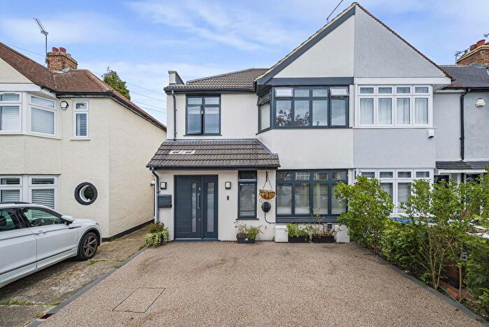 4 Bedroom End Terrace House For Sale In Shirley Avenue, Bexley, DA5