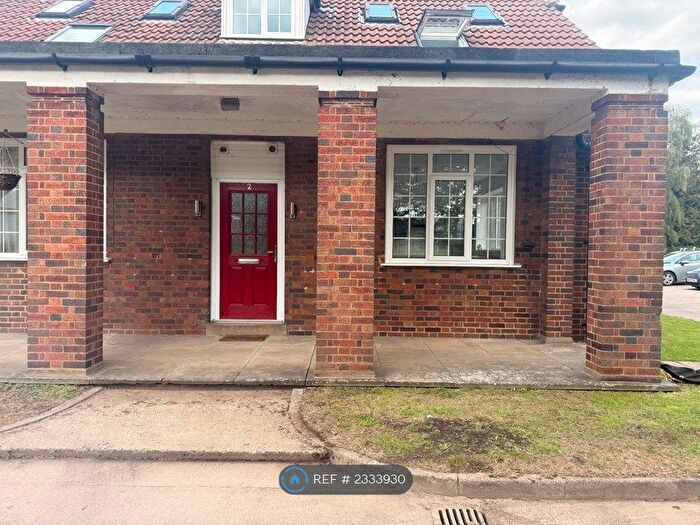 2 Bedroom Flat To Rent In Spinney Lodge, Burton-On-Trent, DE13