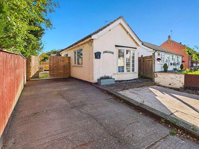 2 Bedroom Bungalow For Sale In Ambleside, North Road, Tetford, Horncastle, LN9