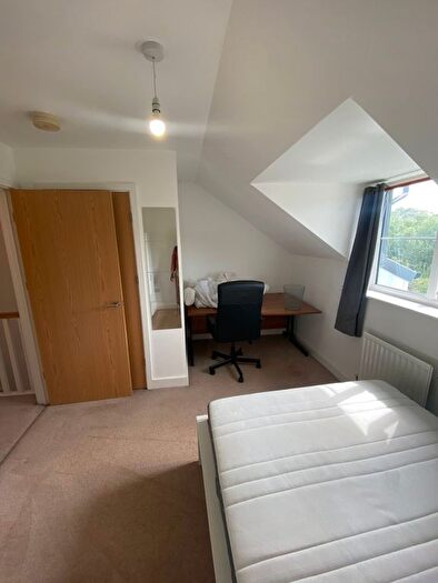 4 Bedroom Semi-Detached House To Rent In James Counsell Way, Bristol, BS34