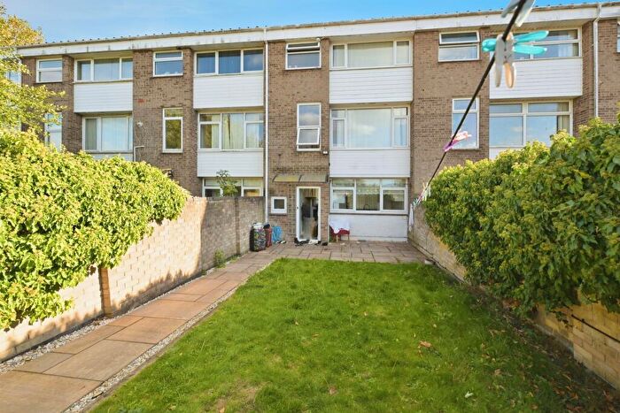 5 Bedroom Terraced House For Sale In Bramall Court, Peterborough, PE3