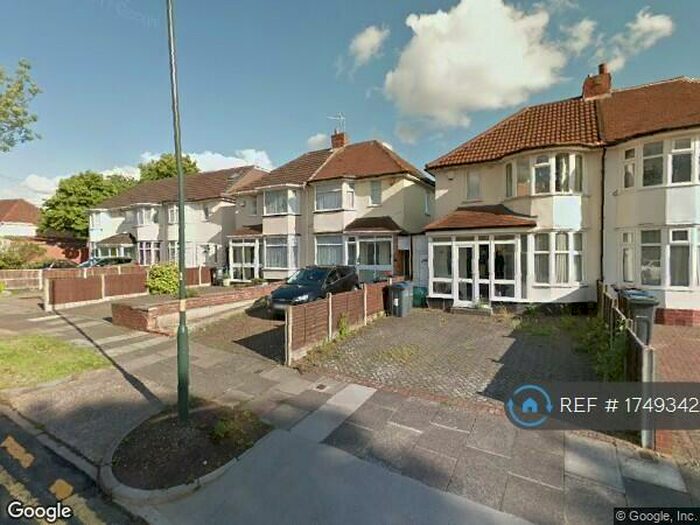 2 Bedroom Semi-Detached House To Rent In Woolacombe Lodge Road, Birmingham, B29