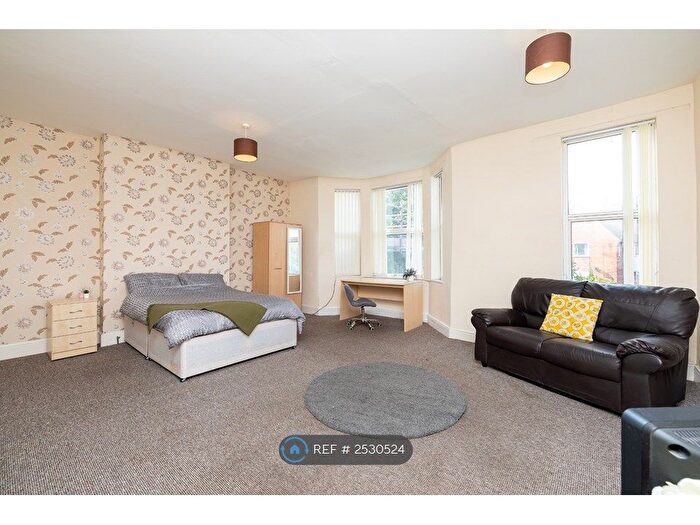 6 Bedroom Terraced House To Rent In Tachbrook Road, Leamington Spa, CV31