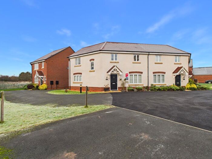 3 Bedroom Semi Detached House For Sale In Chicory Close, Mickleover, DE3