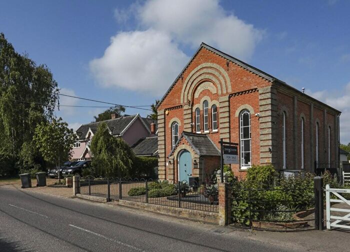 3 Bedroom Detached House For Sale In Metfield, Harleston, IP20