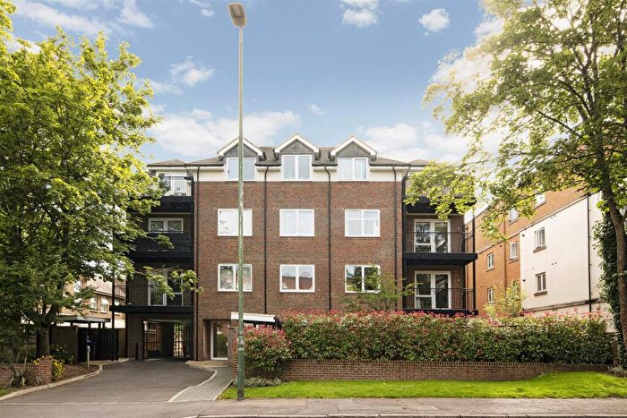 2 Bedroom Apartment To Rent In Woodcote Road, Wallington, SM6