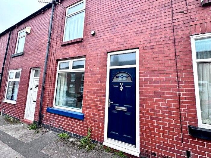 3 Bedroom Terraced House To Rent In Longfield Road, Bolton, BL3
