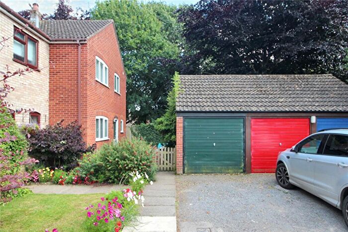 3 Bedroom Semi-Detached House For Sale In Burgess Way, Brooke, Norwich, Norfolk, NR15