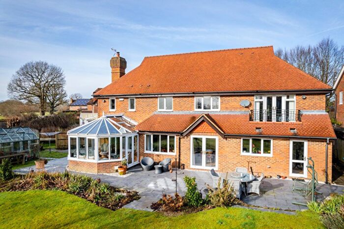 5 Bedroom Detached House For Sale In Lincolns Mead, Lingfield, RH7