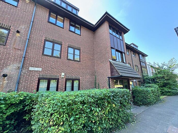 2 Bedroom Flat For Sale In Wallace Street, Newcastle Upon Tyne, NE2