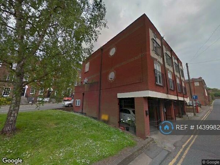 2 Bedroom Terraced House To Rent In Delce Road, Rochester, ME1