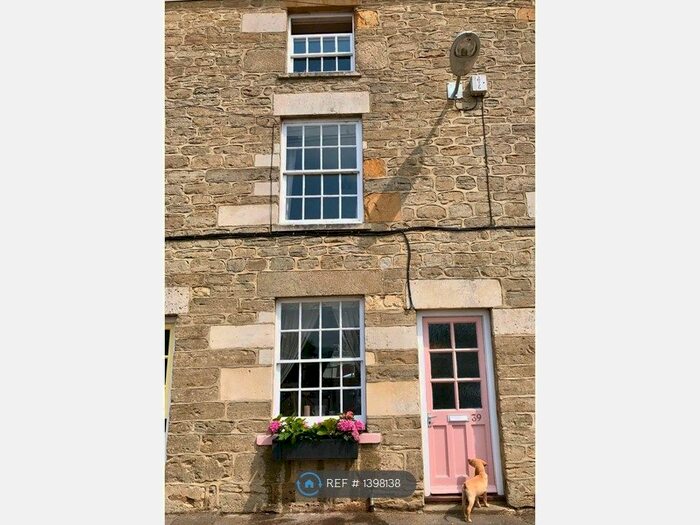 3 Bedroom Terraced House To Rent In Rope Walks, Bridport, DT6