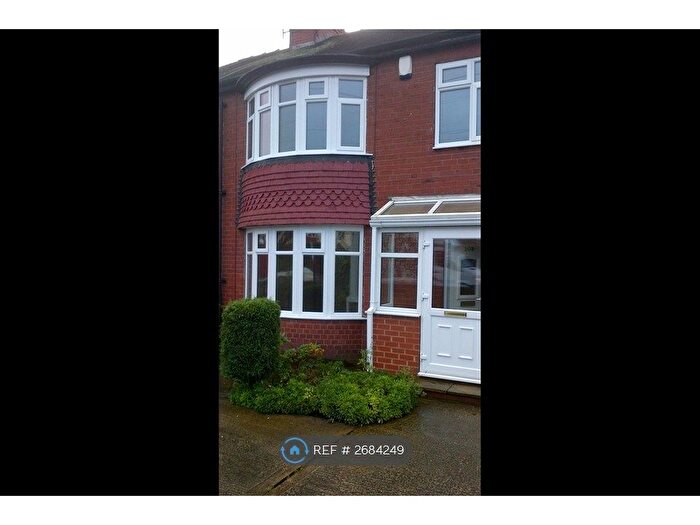 3 Bedroom Semi Detached House To Rent In Sprotbrough Road, Doncaster, DN5