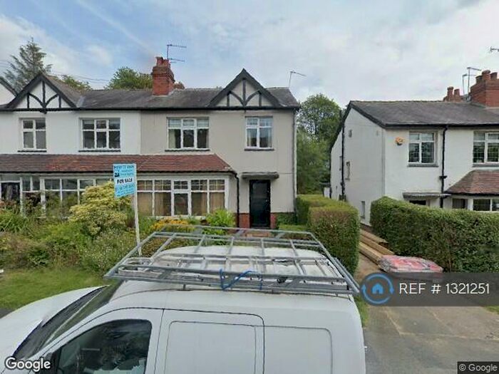 3 Bedroom Semi-Detached House To Rent In Moor Park Villas, Leeds, LS6