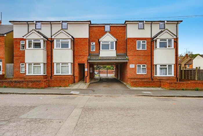 1 Bedroom Flat For Sale In Empress Road, Luton, Bedfordshire, LU3