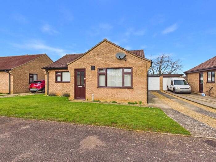 2 Bedroom Detached Bungalow For Sale In Kestrel Avenue, Downham Market, PE38