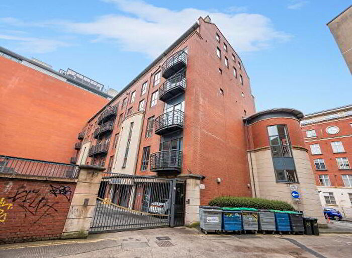 2 Bedroom Apartment / Flats For Sale In Central Park, Alfred Street, Belfast, BT2
