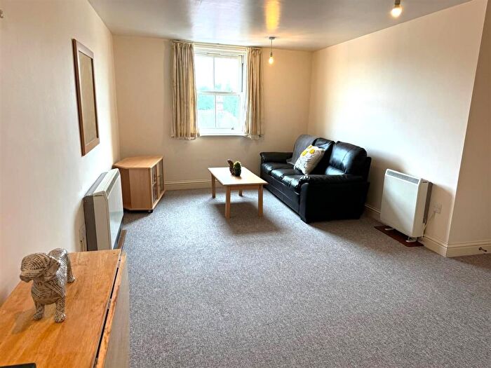 2 Bedroom Flat To Rent In View, Church View, Wisbech, PE13