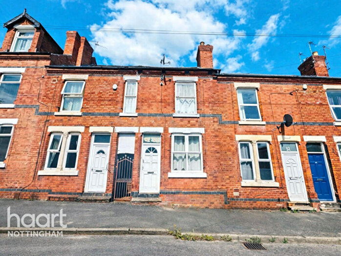 2 Bedroom Terraced House For Sale In Kentwood Road, Sneinton, NG2