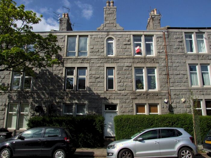 1 Bedroom Flat To Rent In Mid Stocket Road, Midstocket, Rosemount, Aberdeen, AB15
