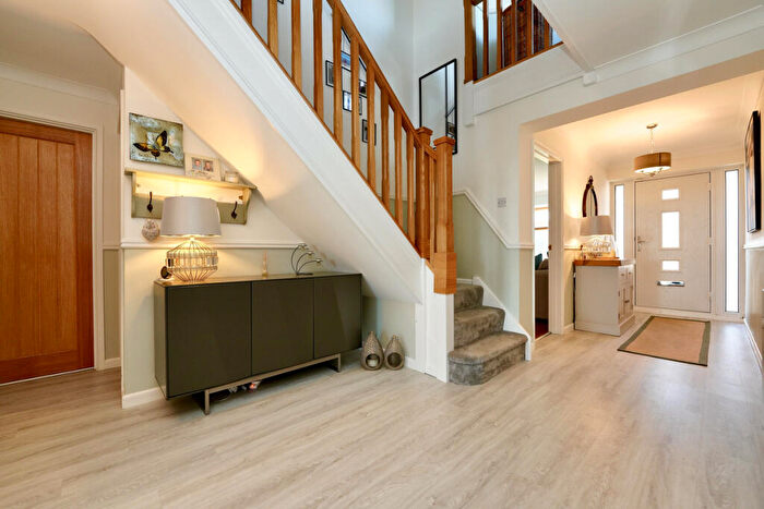 4 Bedroom Detached House For Sale In Greenway, Buckden, PE19
