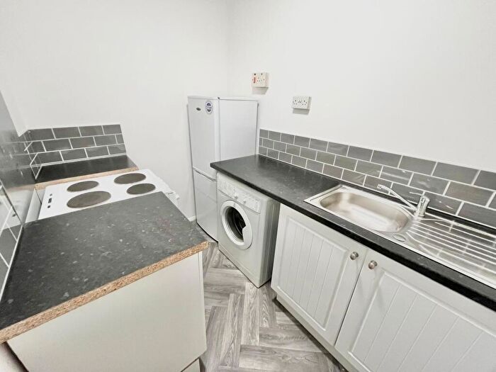 1 Bedroom Flat To Rent In Rainton Street, Sunderland, SR4