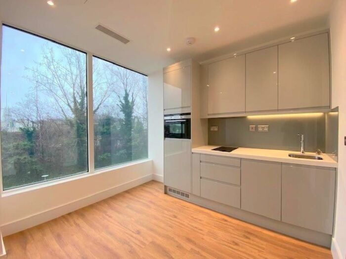 Studio To Rent In West Gate House, West Gate, London, W5