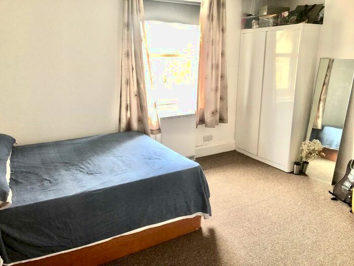1 Bedroom Flat To Rent In Bedminster Parade, Bedminster, Bristol, BS3