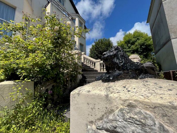 2 Bedroom Apartment To Rent In Now Fully Booked On Viewings, PL4