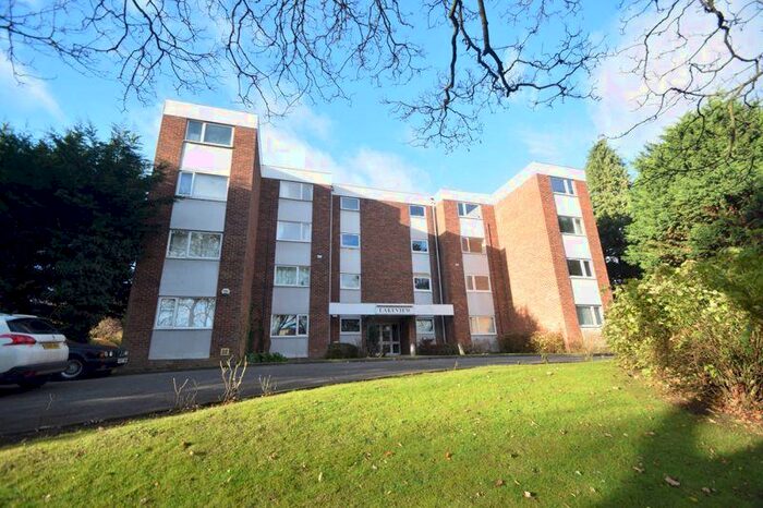 2 Bedroom Apartment To Rent In New Bedford Road, Luton, LU3