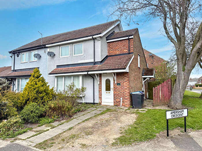 2 Bedroom Semi Detached House For Sale In Amersham Crescent, Peterlee, Durham, SR8