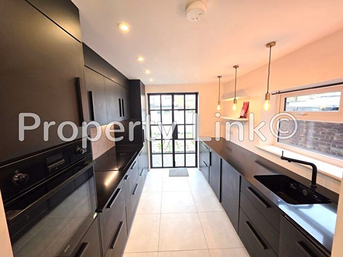 2 Bedroom Property To Rent In Wall End Road, London, E6