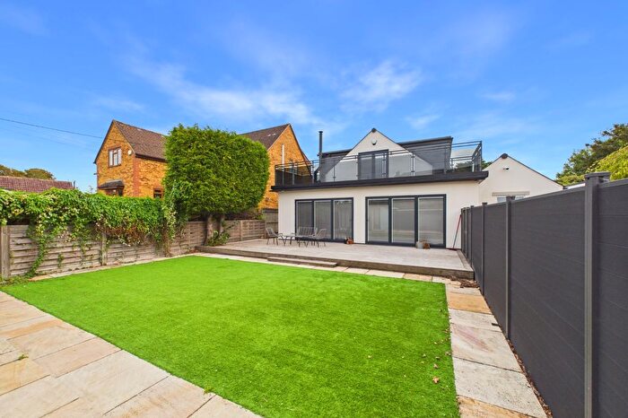 4 Bedroom Semi Detached House To Rent In Ferry Avenue, Staines-Upon-Thames, Surrey, TW18