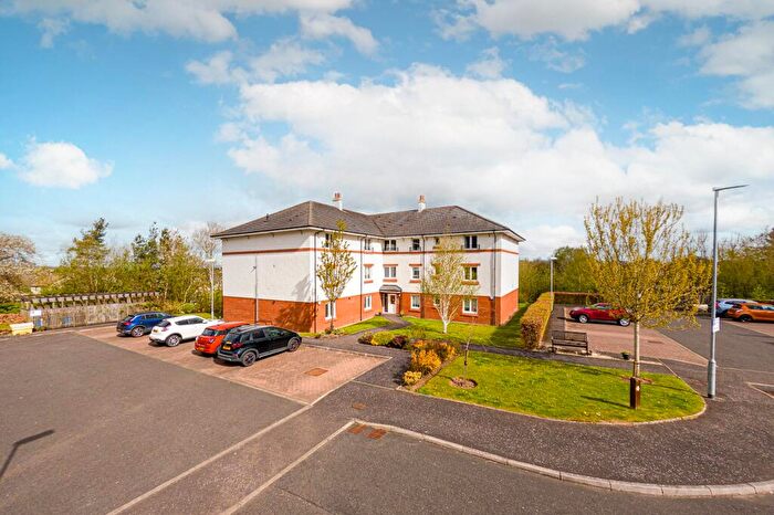3 Bedroom Apartment For Sale In Aldton Court, Newton Mearns, Glasgow, East Renfrewshire, G77