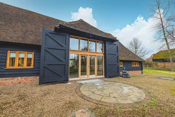 5 Bedroom Semi-Detached House To Rent In Lake End Road, Dorney, SL4