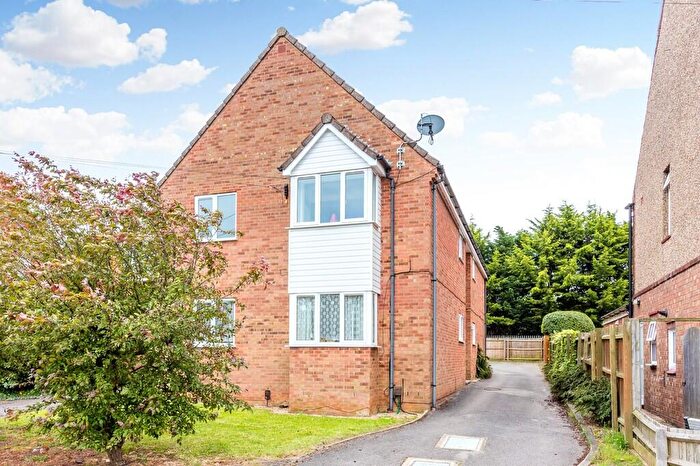 1 Bedroom Apartment To Rent In Albisdene Court, Rushden, NN10