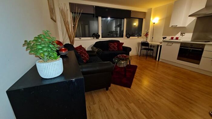 1 Bedroom Apartment To Rent In Marco Island, Nottingham, NG1