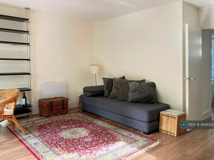 1 Bedroom Flat To Rent In Harewood Avenue, London, NW1