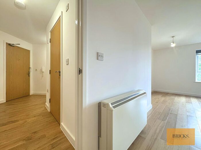 1 Bedroom Flat To Rent In Flat, Rothesay Road, Luton, LU1