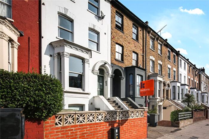 1 Bedroom Flat To Rent In Graham Road, Hackney, London, E8