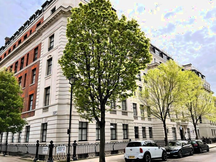 2 Bedroom Flat To Rent In Mansfield Street, London, W1G