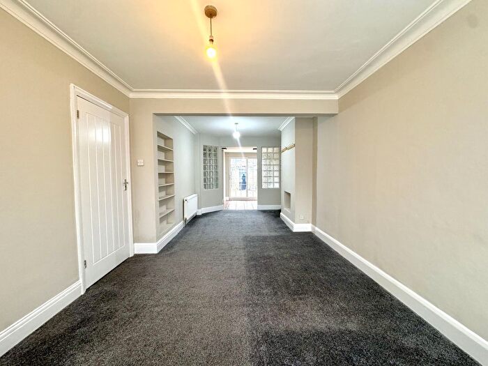 3 Bedroom Terraced House To Rent In Balmoral Drive, Hayes, UB4