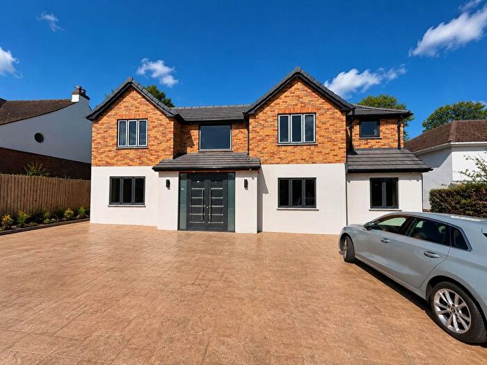 6 Bedroom Detached House For Sale In Croft Road, Chalfont St. Peter, Gerrards Cross, SL9